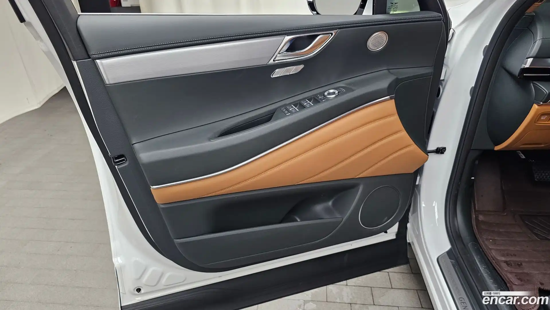 GV80 Genesis 2024.2-INNER-034