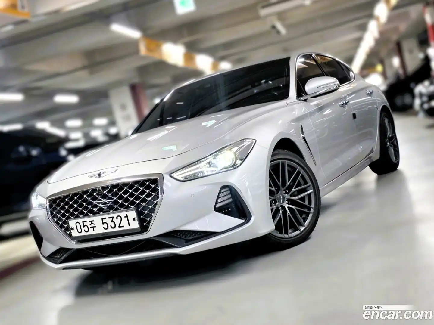 G70 Genesis 2017.10-OUTER-002