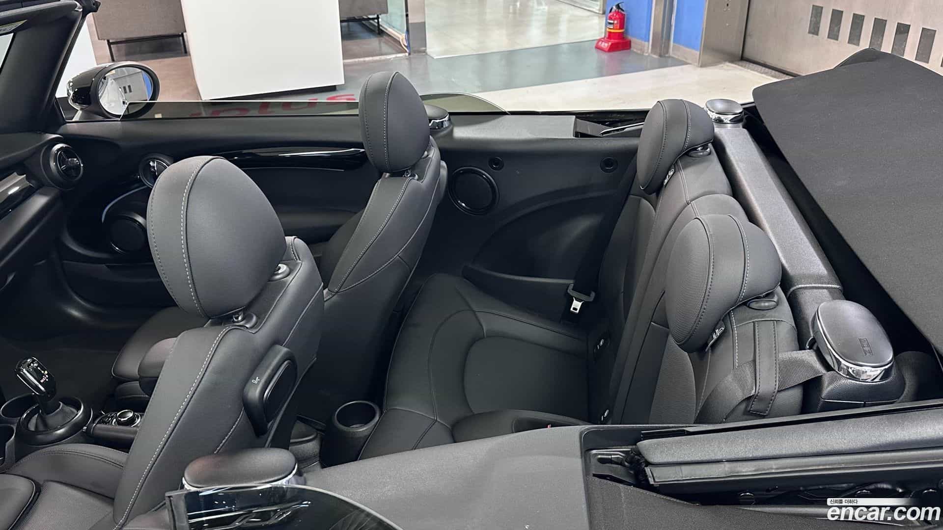 Cooper Convertible Mini 2024.5-OPTION-015