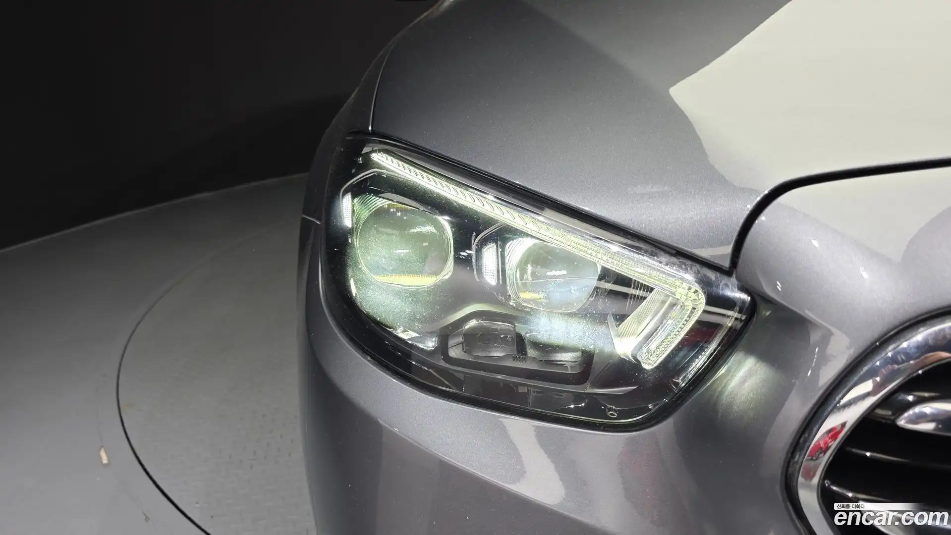 E-Class Mercedes-Benz 2021.3-OUTER-032