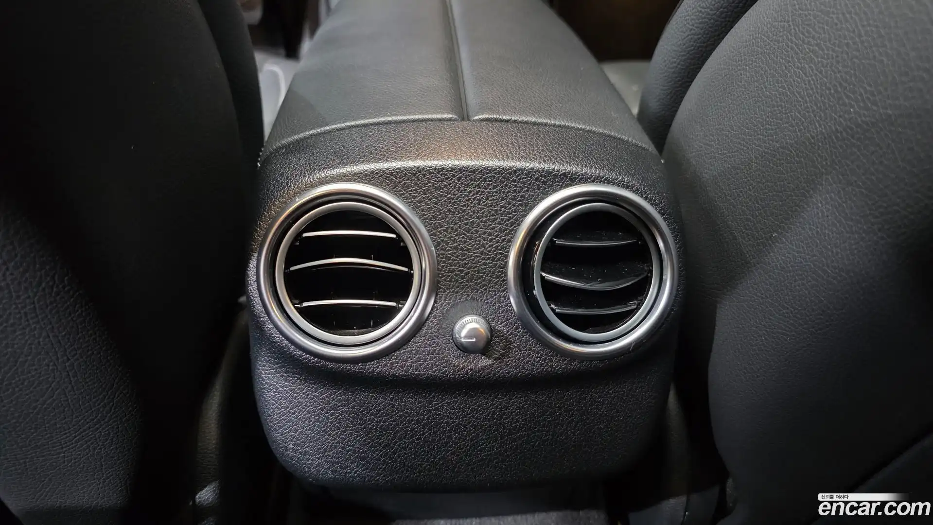 E-Class Mercedes-Benz 2021.3-OPTION-040