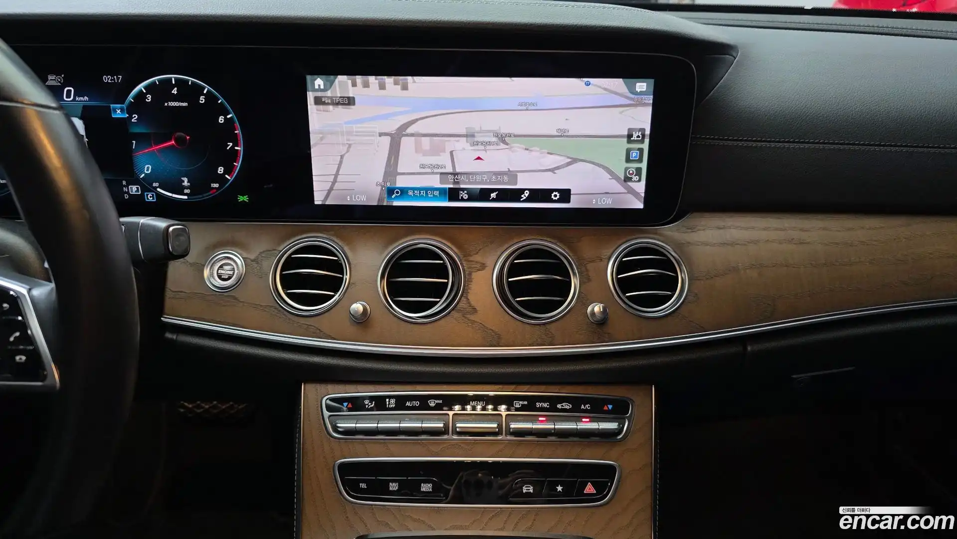 E-Class Mercedes-Benz 2021.3-OPTION-041
