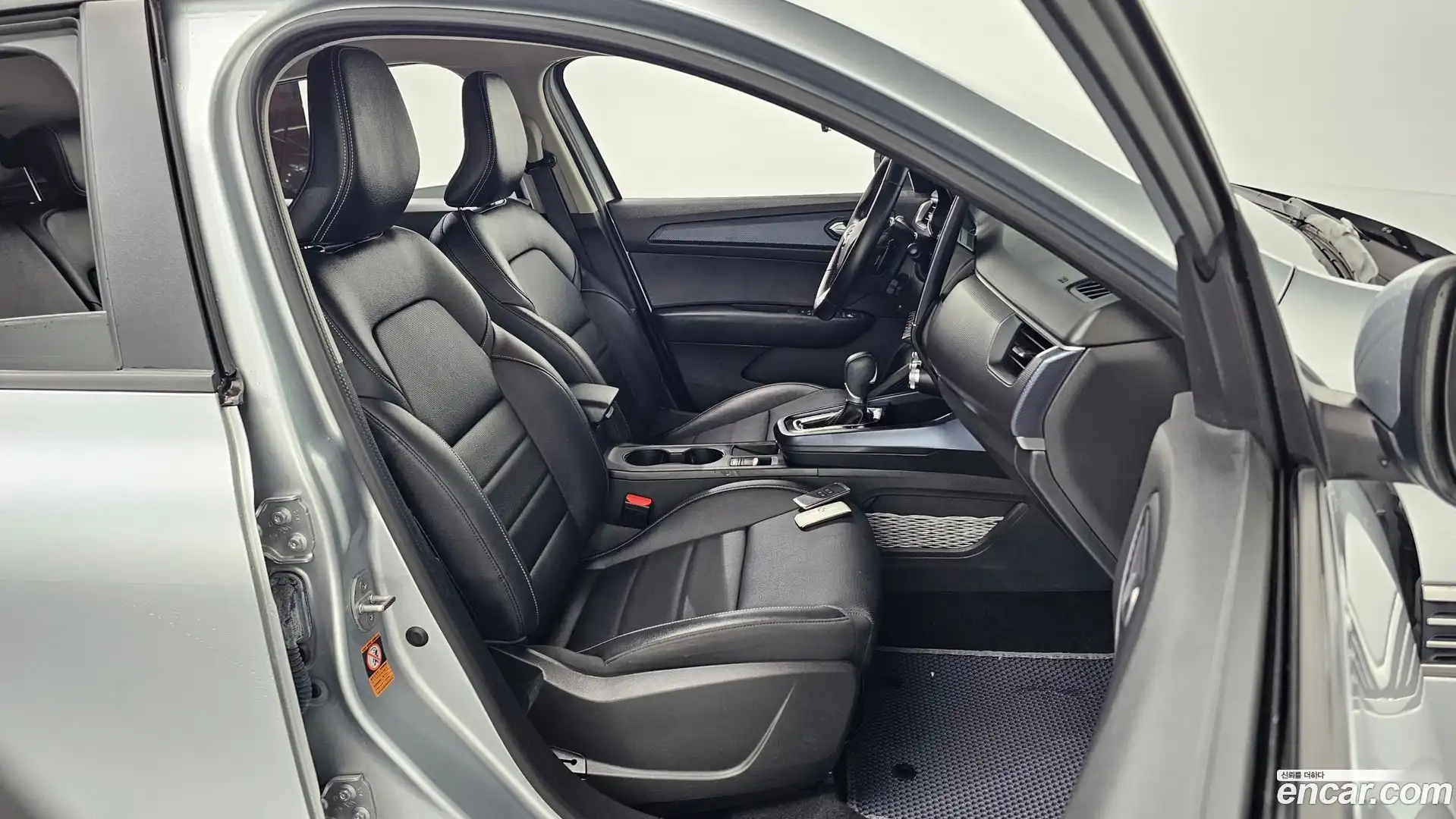 XM3 Renault Korea 2020.4-INNER-036