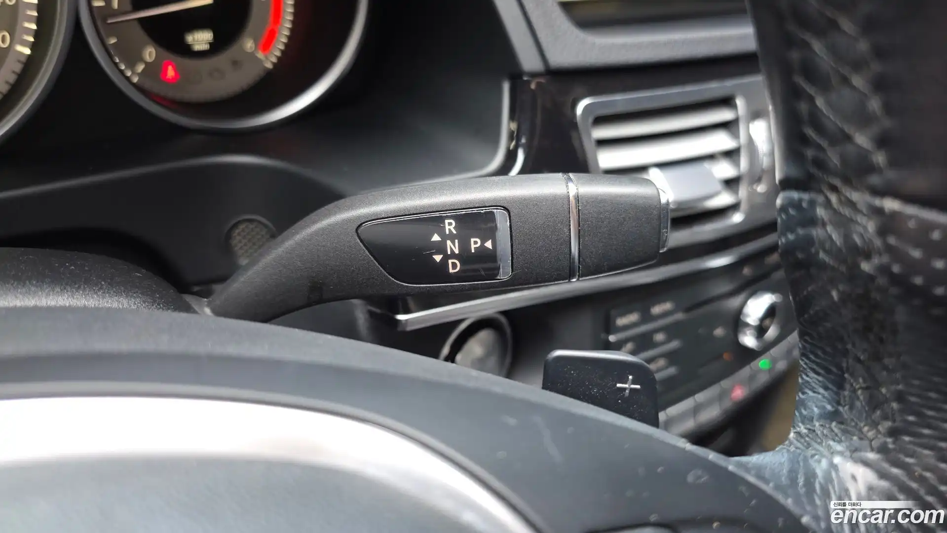 E-Class Mercedes-Benz 2015.11-INNER-009