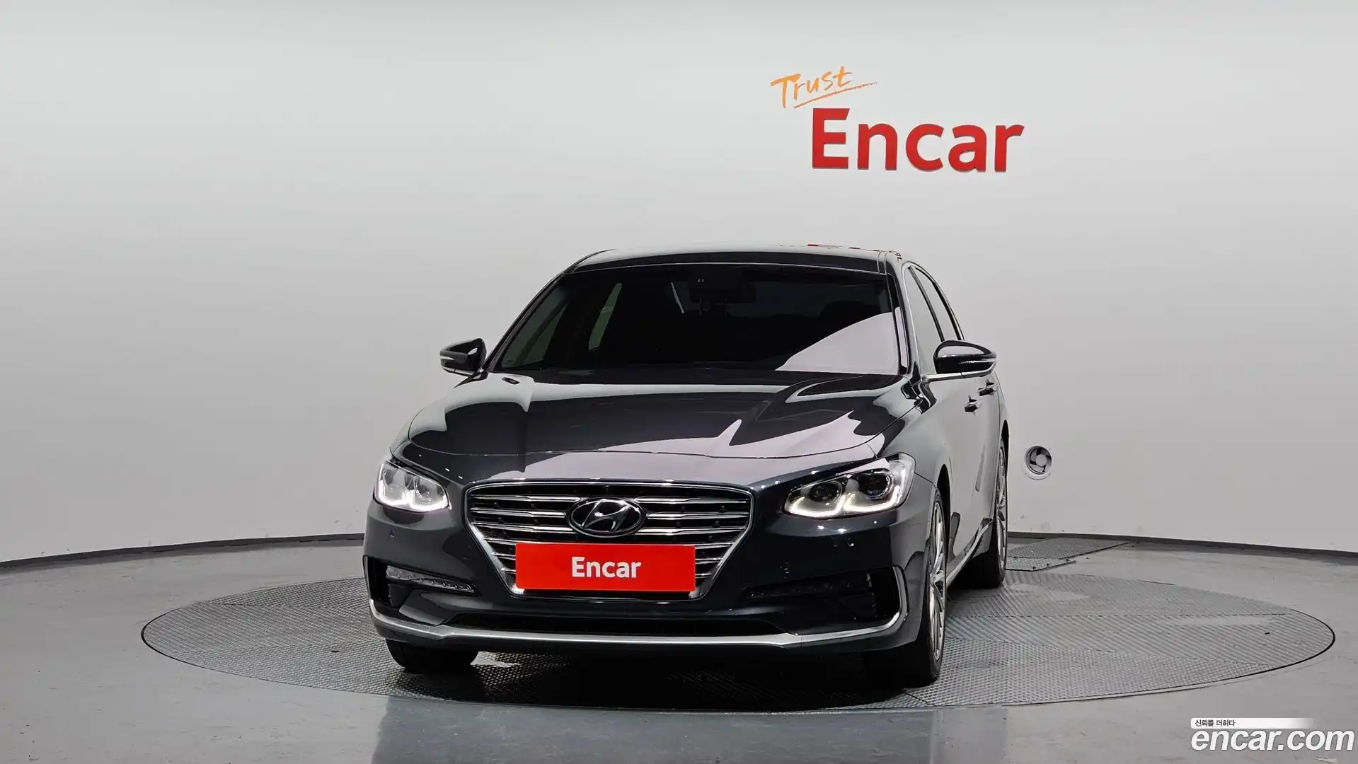 Grandeur Hyundai 2018.2-OUTER-003
