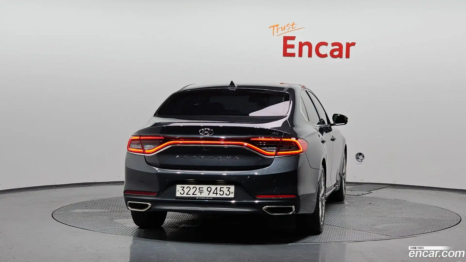 Grandeur Hyundai 2018.2-OUTER-004