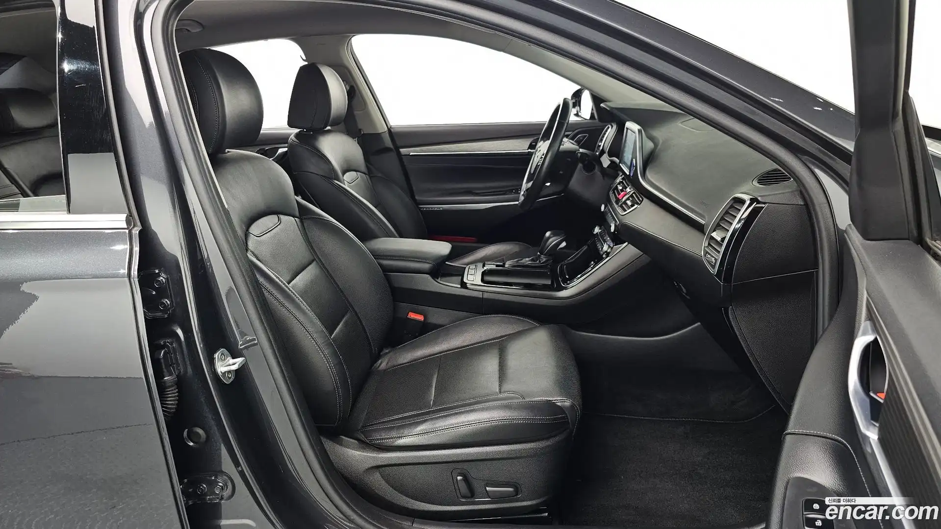 Grandeur Hyundai 2018.2-OPTION-015