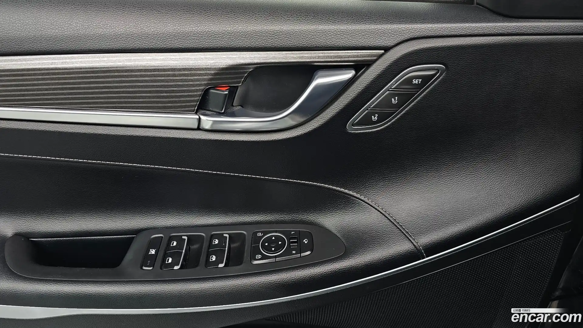 Grandeur Hyundai 2018.2-OPTION-020