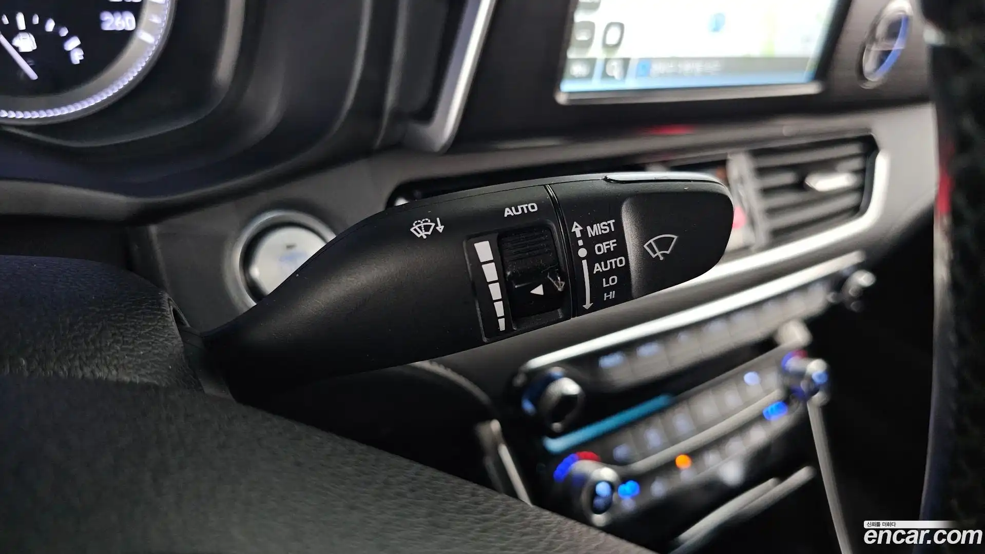 Grandeur Hyundai 2018.2-OPTION-022