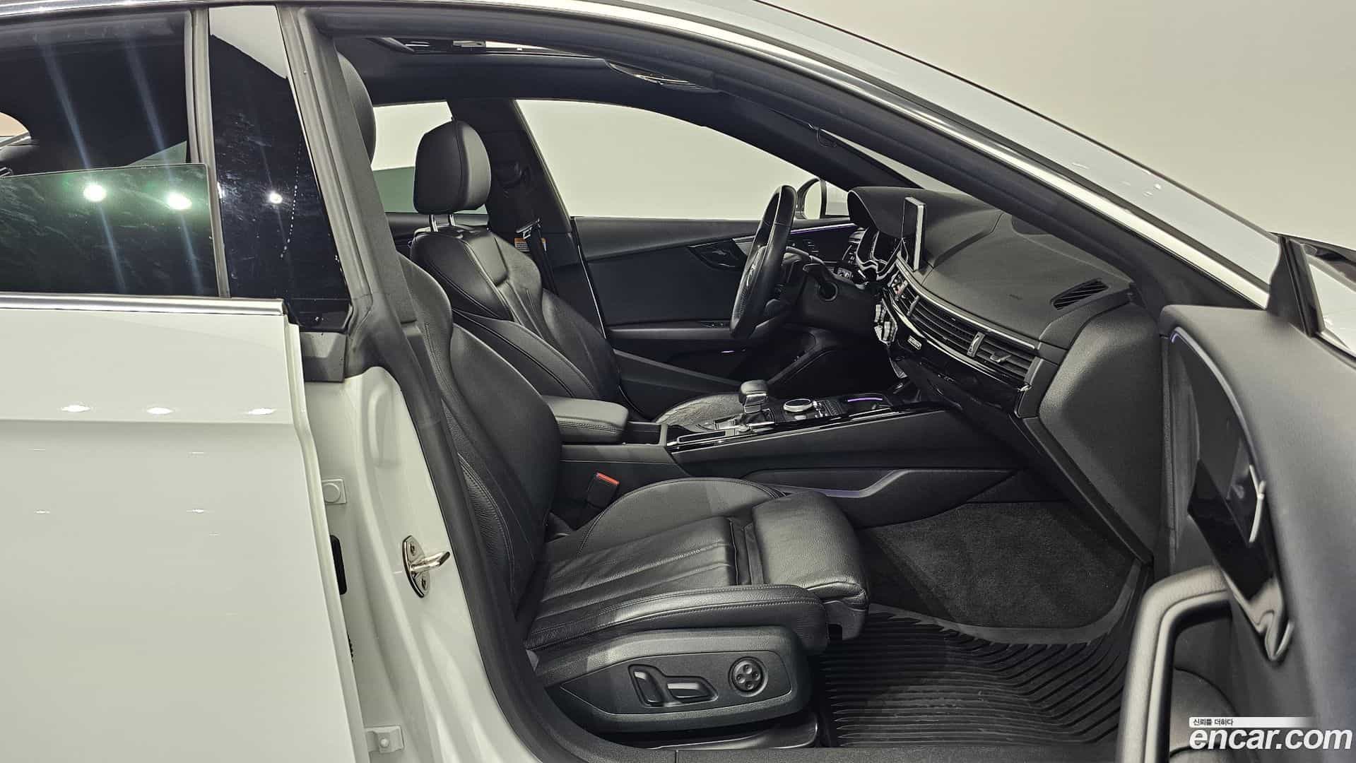 A5 Audi 2019.8-OPTION-015