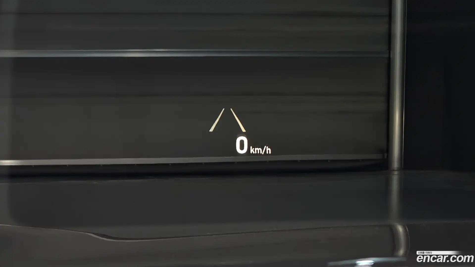 G80 Genesis 2018.11-INNER-008