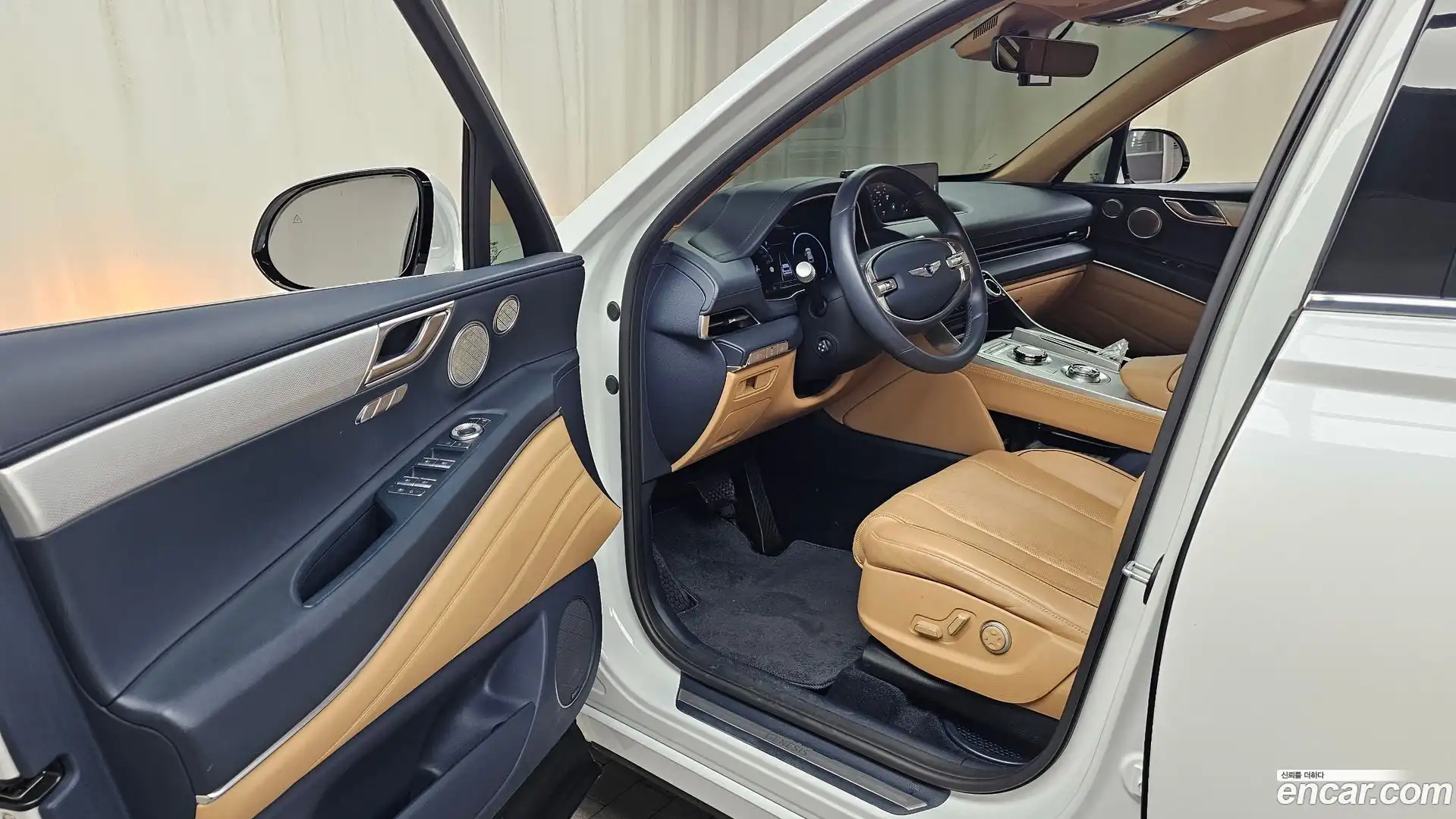 GV80 Genesis 2023.2-INNER-010