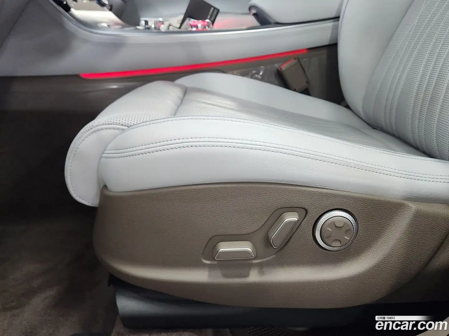 GV70 Genesis 2026.1-INNER-010