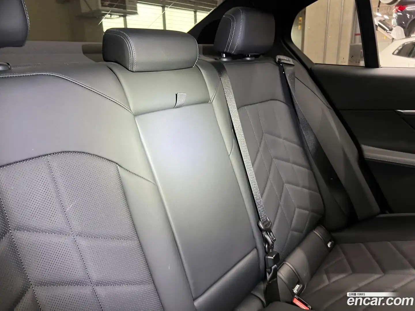 5-Series BMW 2023.9-INNER-007