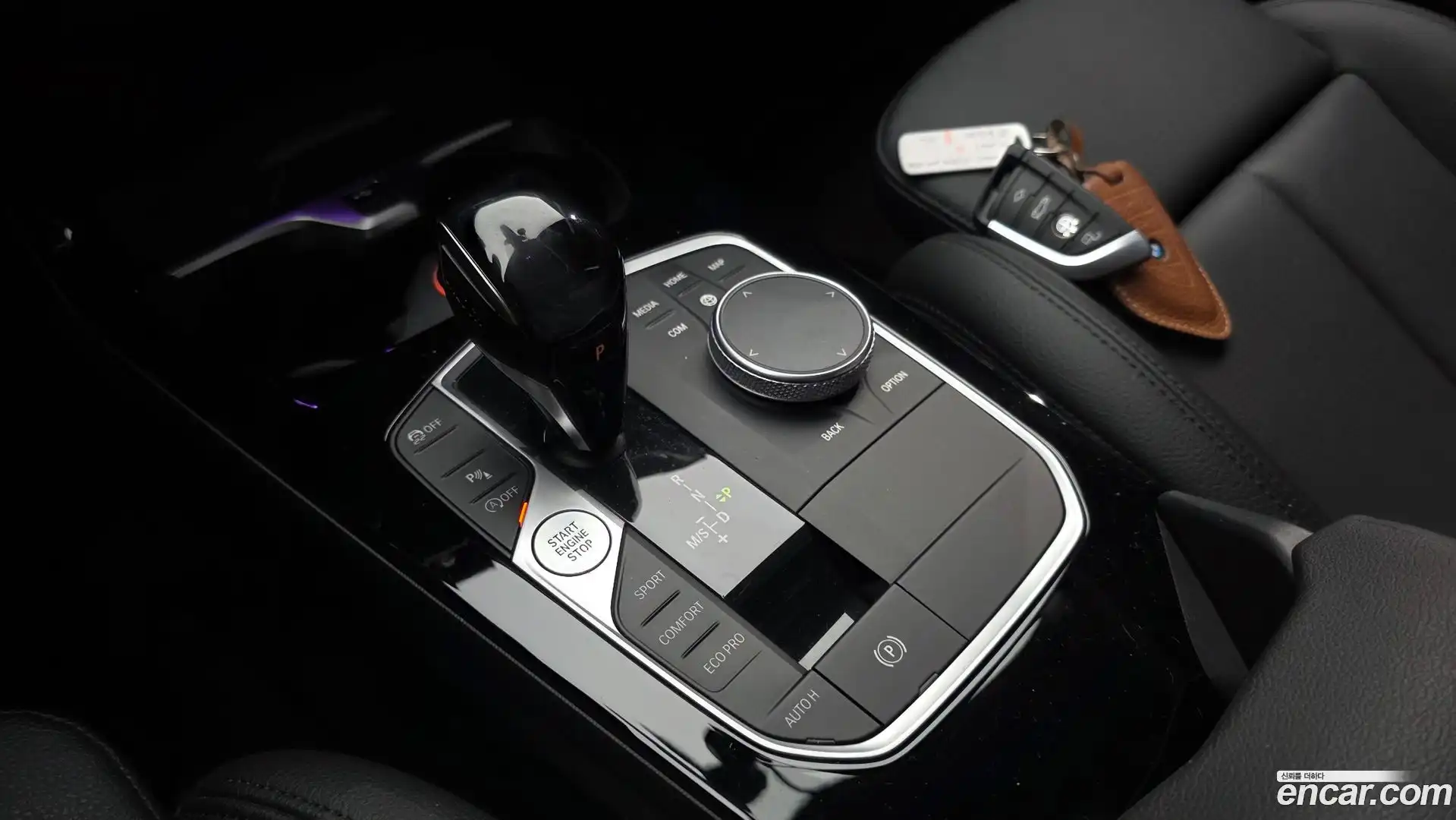 2-Series BMW 2021.7-INNER-009
