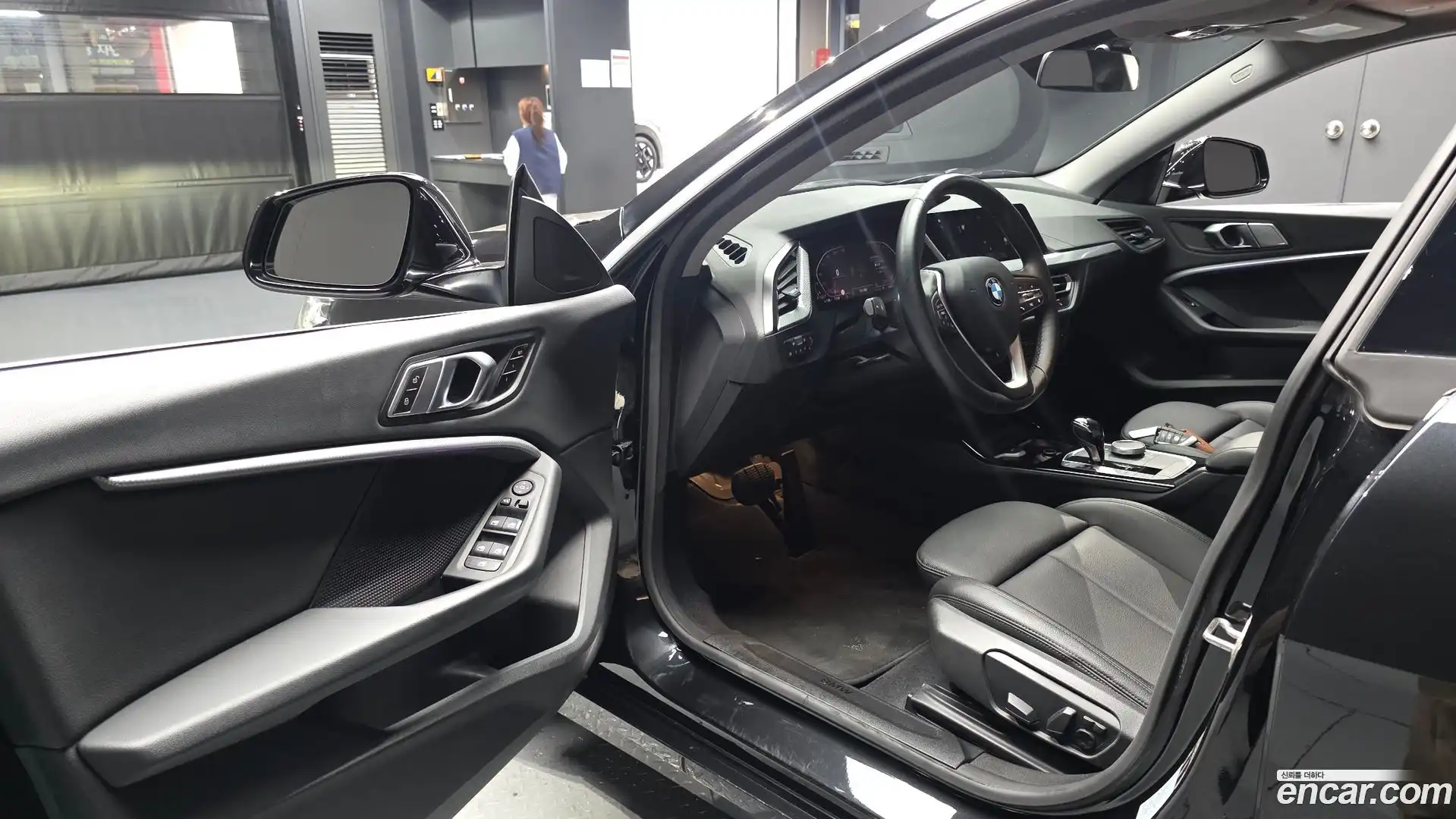 2-Series BMW 2021.7-INNER-010