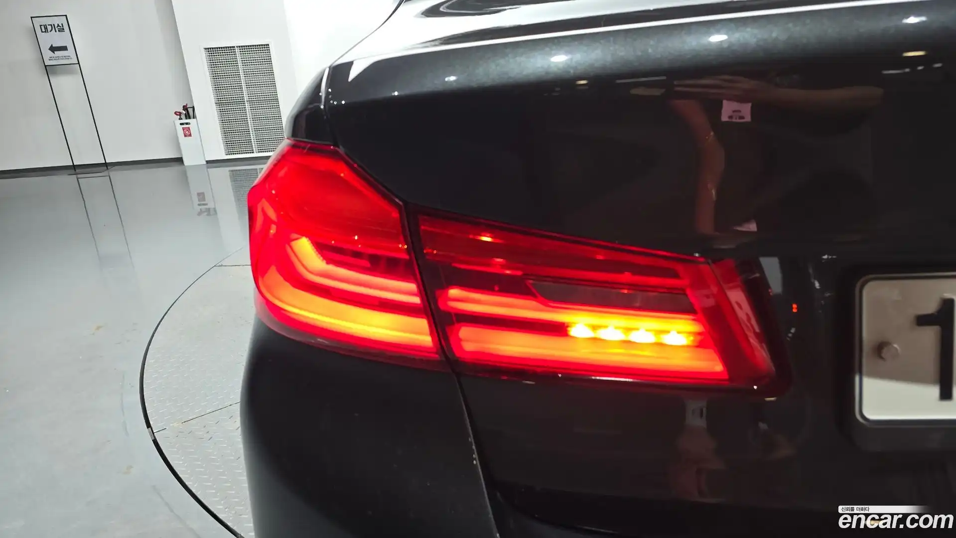 5-Series BMW 2019.10-OUTER-033
