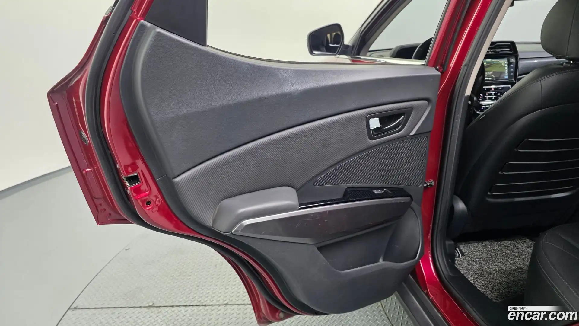 TIBOLI KG Mobility 2019.9-INNER-035