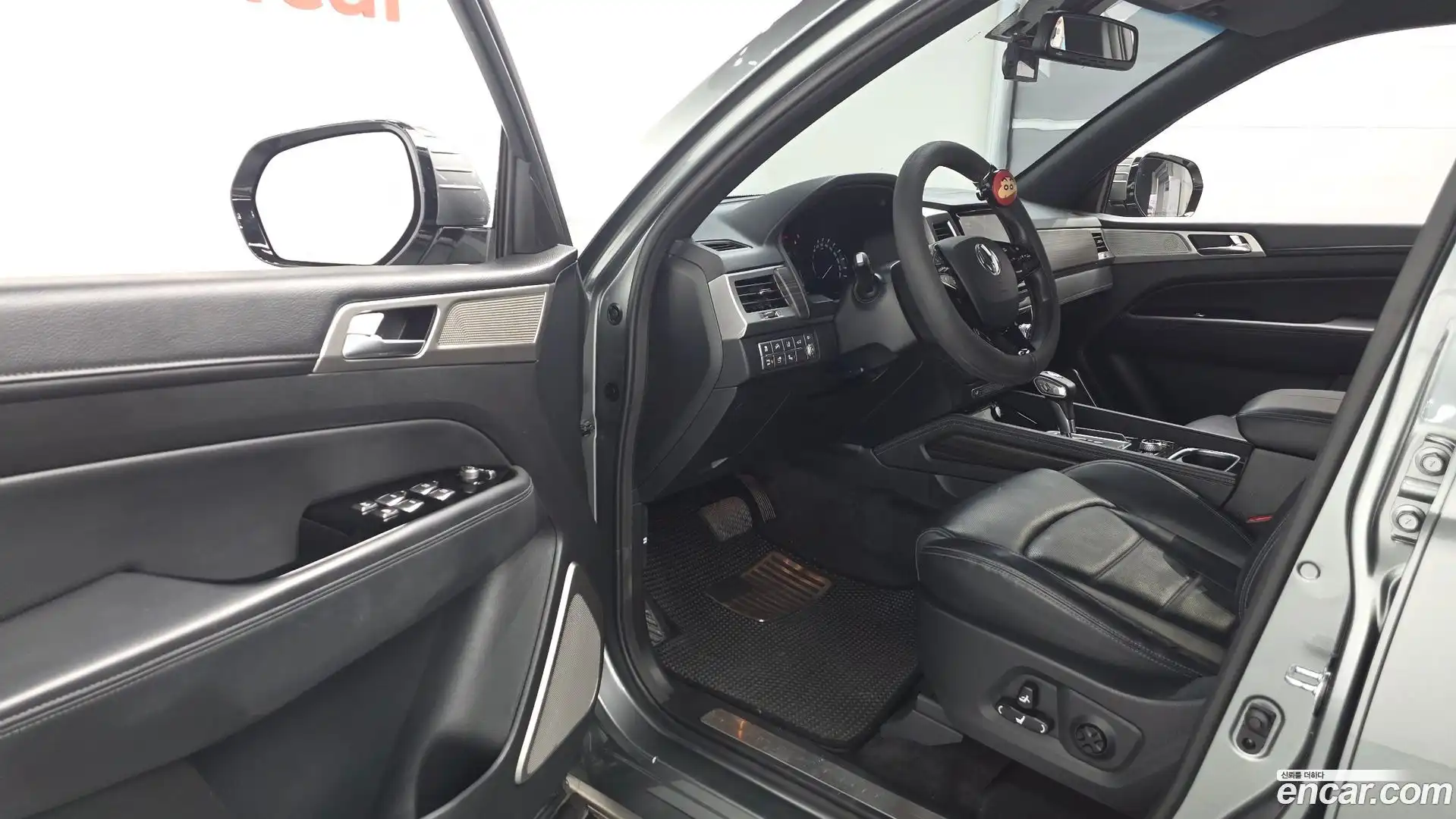 Rexton KG Mobility 2019.2-INNER-010