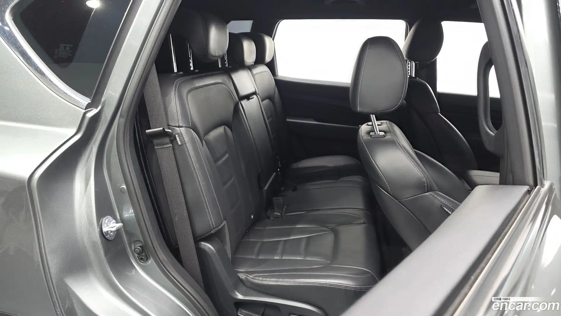 Rexton KG Mobility 2019.2-OPTION-015