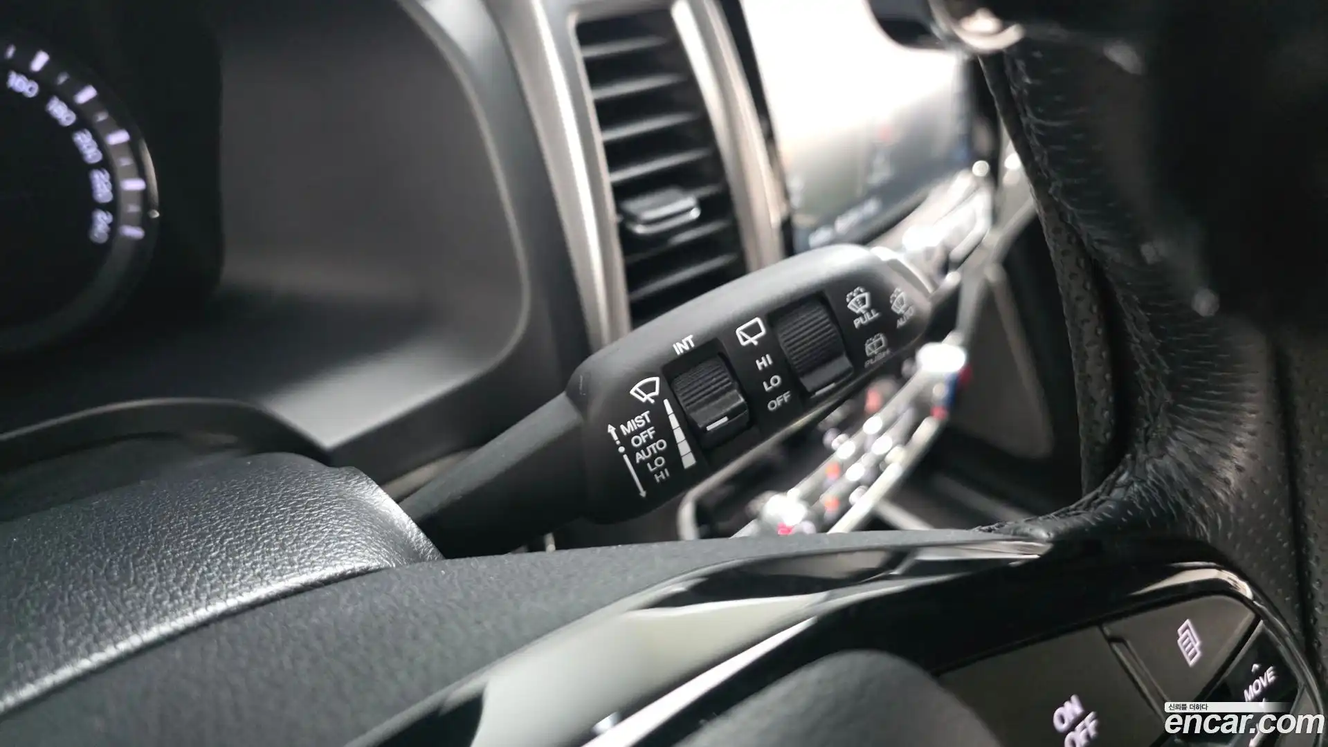 Rexton KG Mobility 2019.2-OPTION-022
