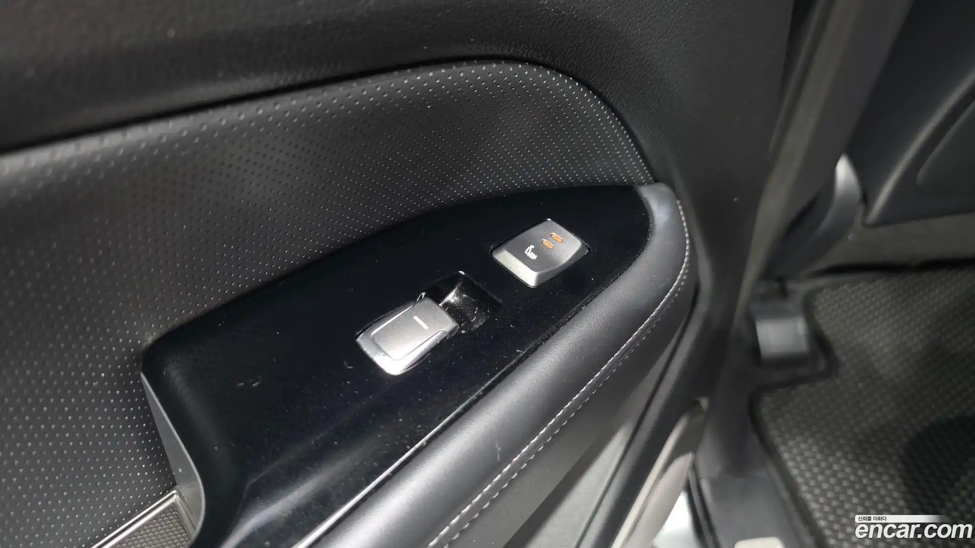 Rexton KG Mobility 2019.2-OPTION-023