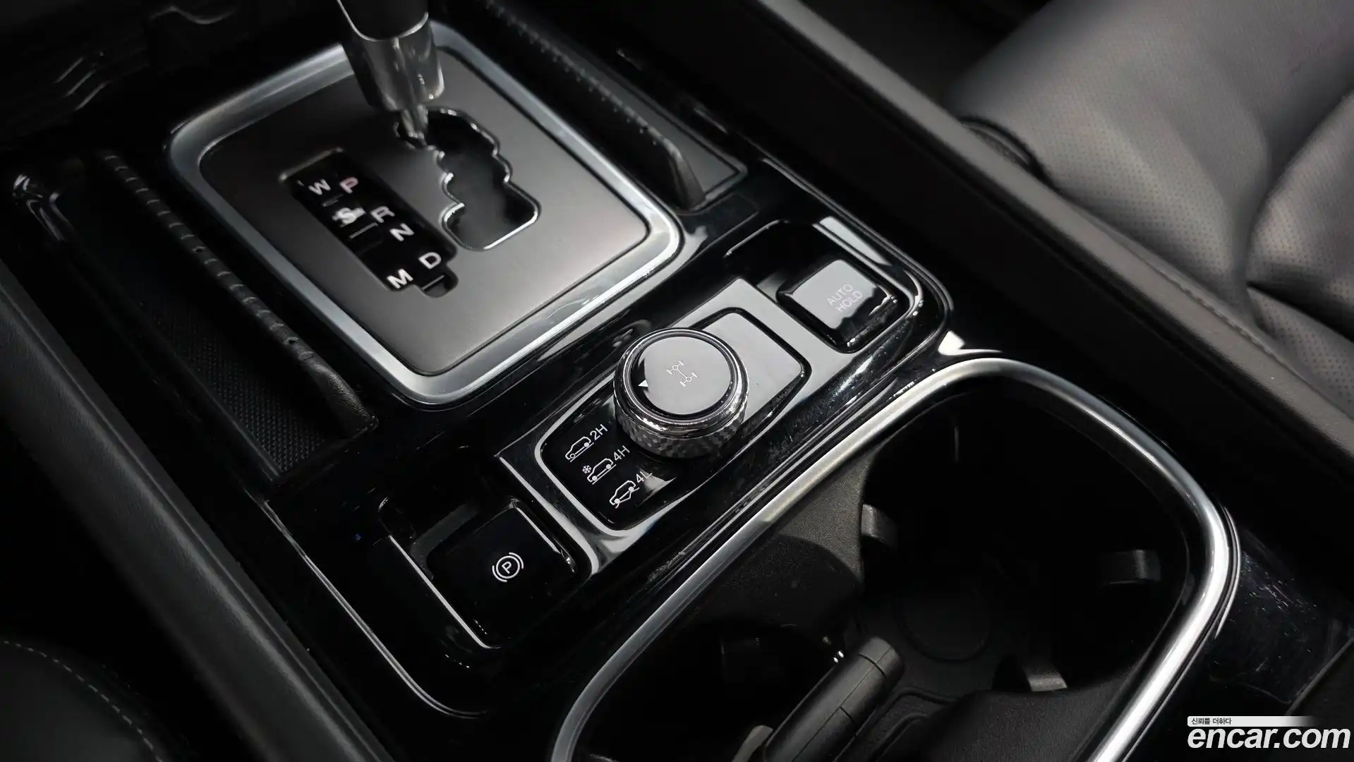 Rexton KG Mobility 2019.2-OPTION-043