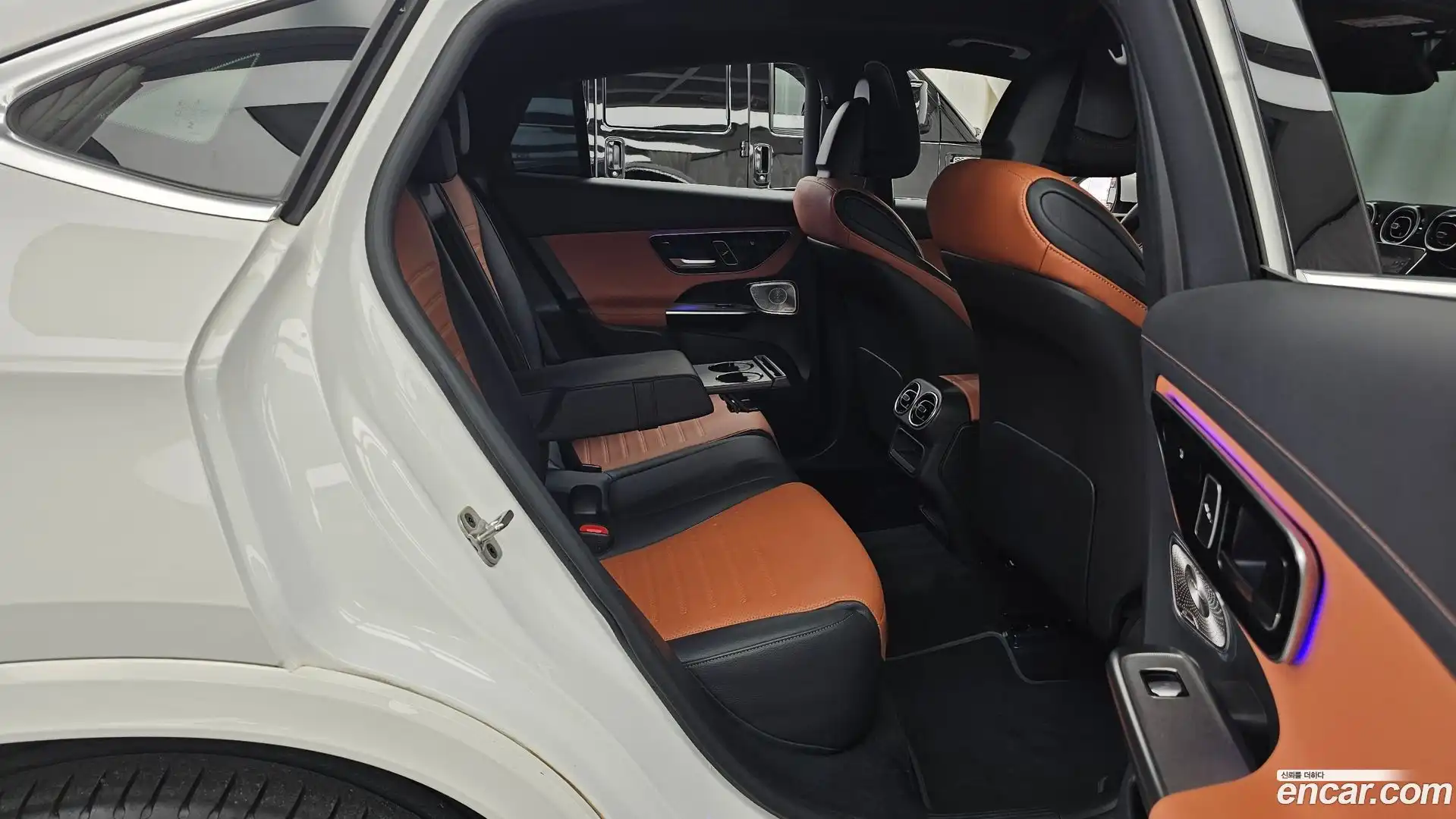 GLC-Class Mercedes-Benz 2024.0-OPTION-016