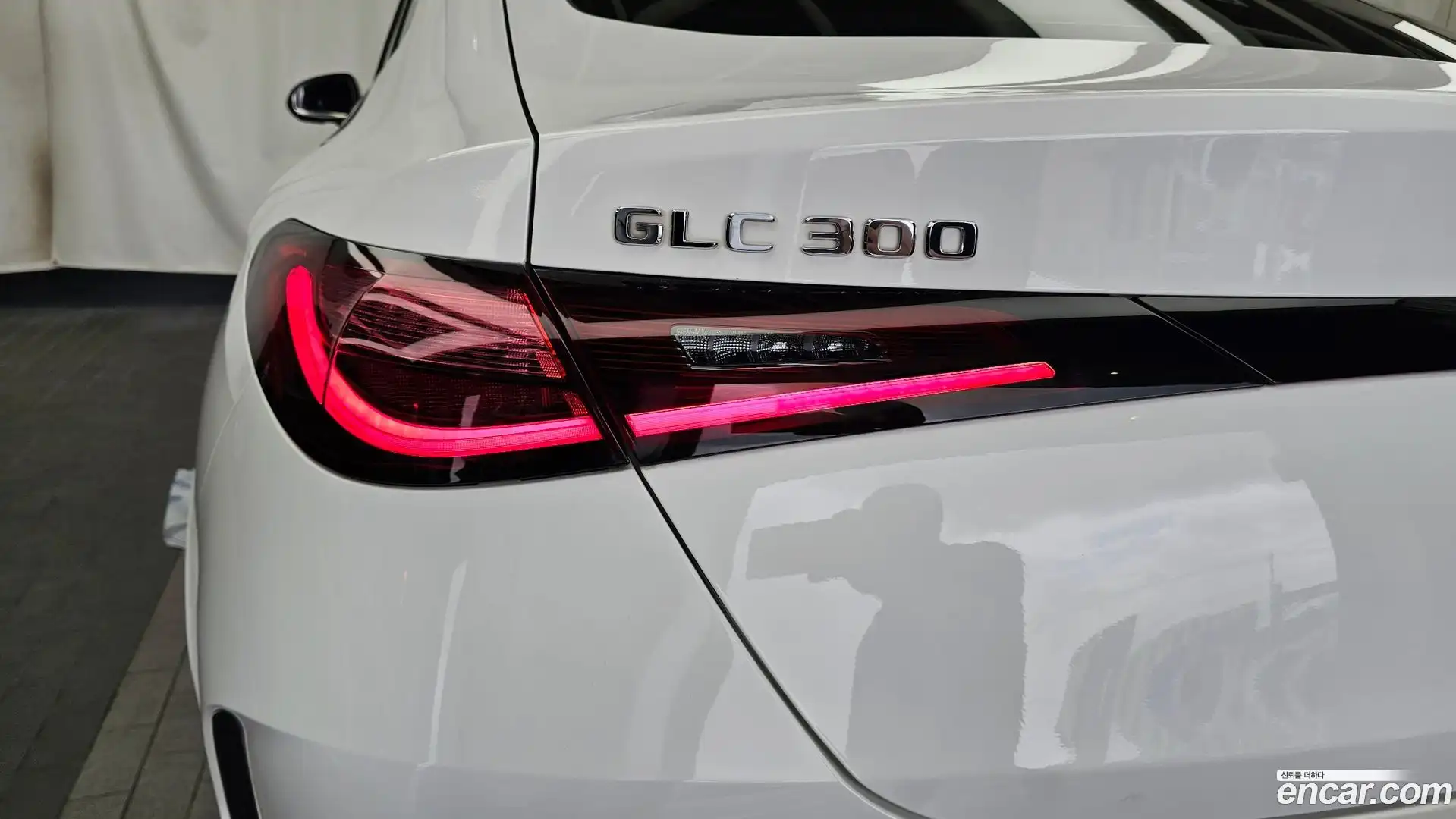 GLC-Class Mercedes-Benz 2024.0-OUTER-033