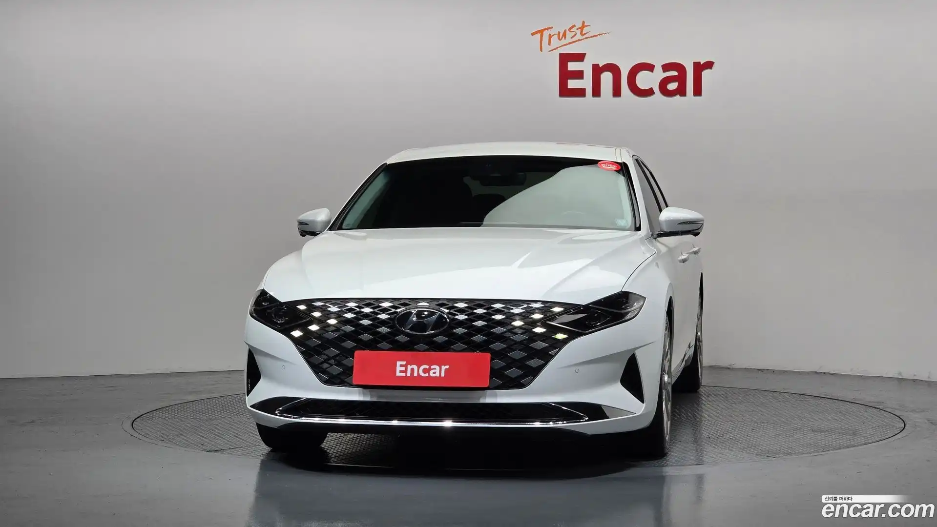 Grandeur Hyundai 2021.3-OUTER-003