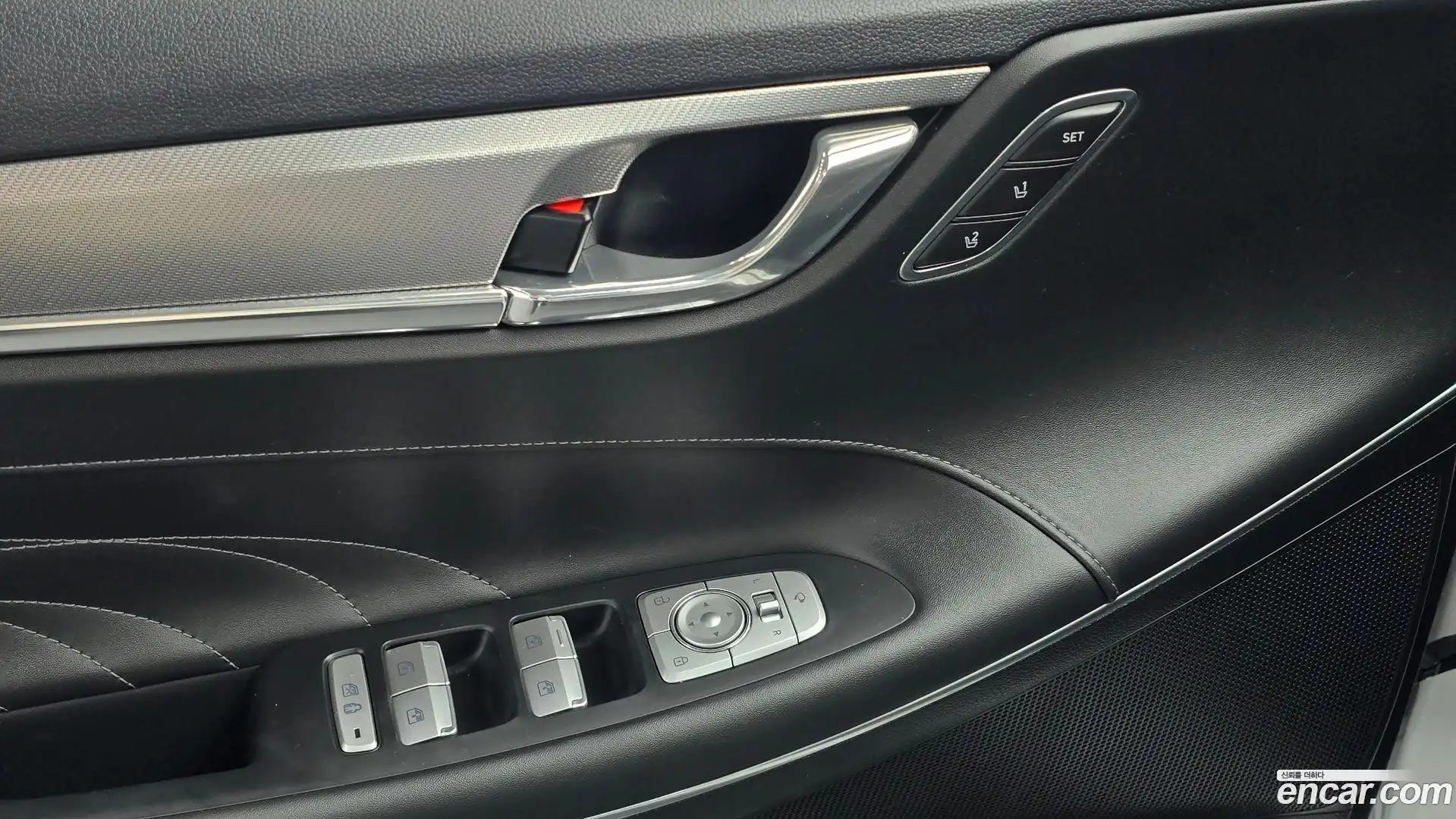 Grandeur Hyundai 2021.3-OPTION-024