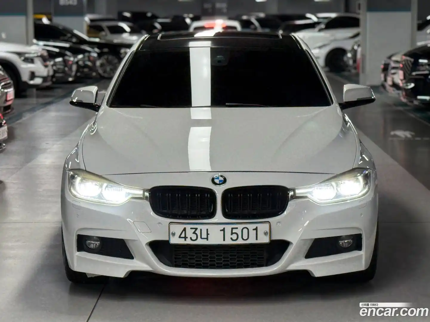 3-Series BMW 2017.5-OUTER-002