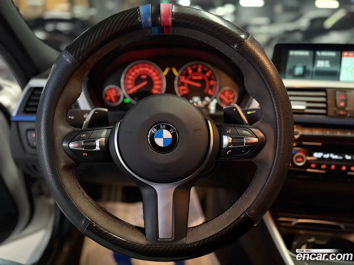 3-Series BMW 2017.5-INNER-009