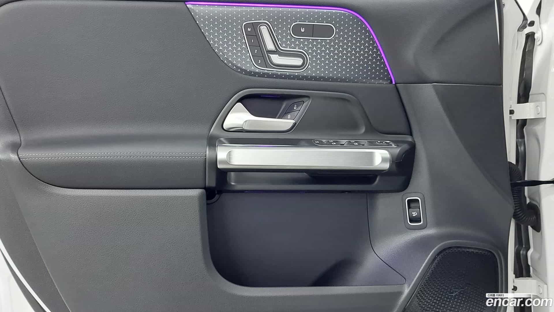 EQB Mercedes-Benz 2025.8-OPTION-019