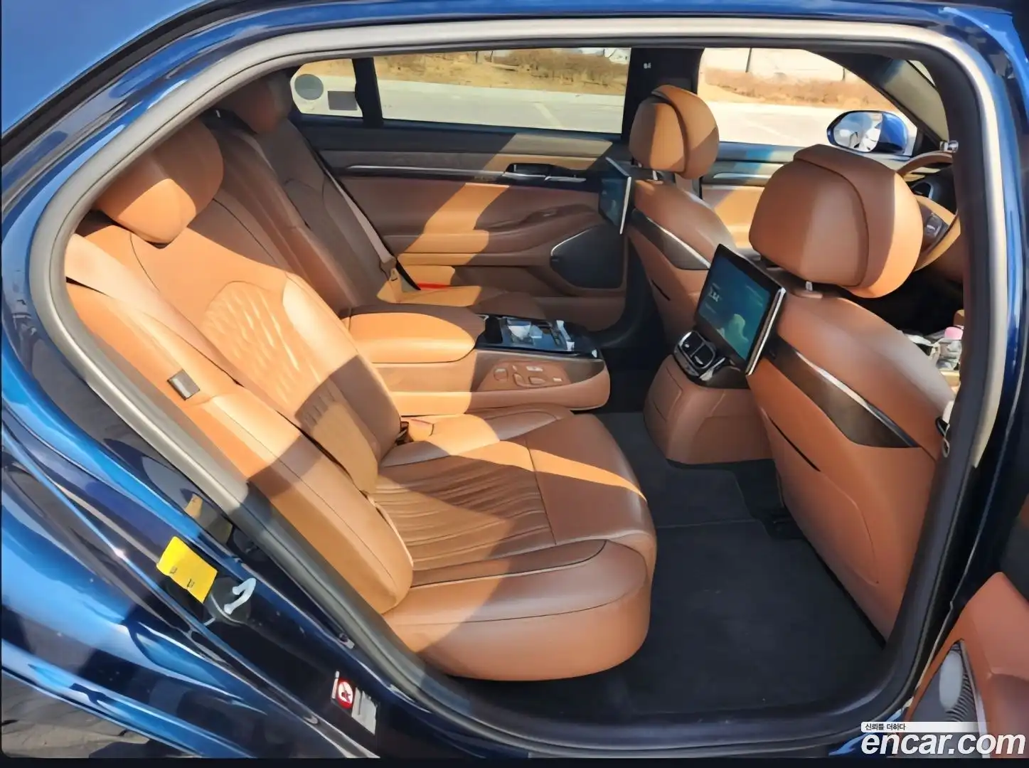 G90 Genesis 2020.2-INNER-009