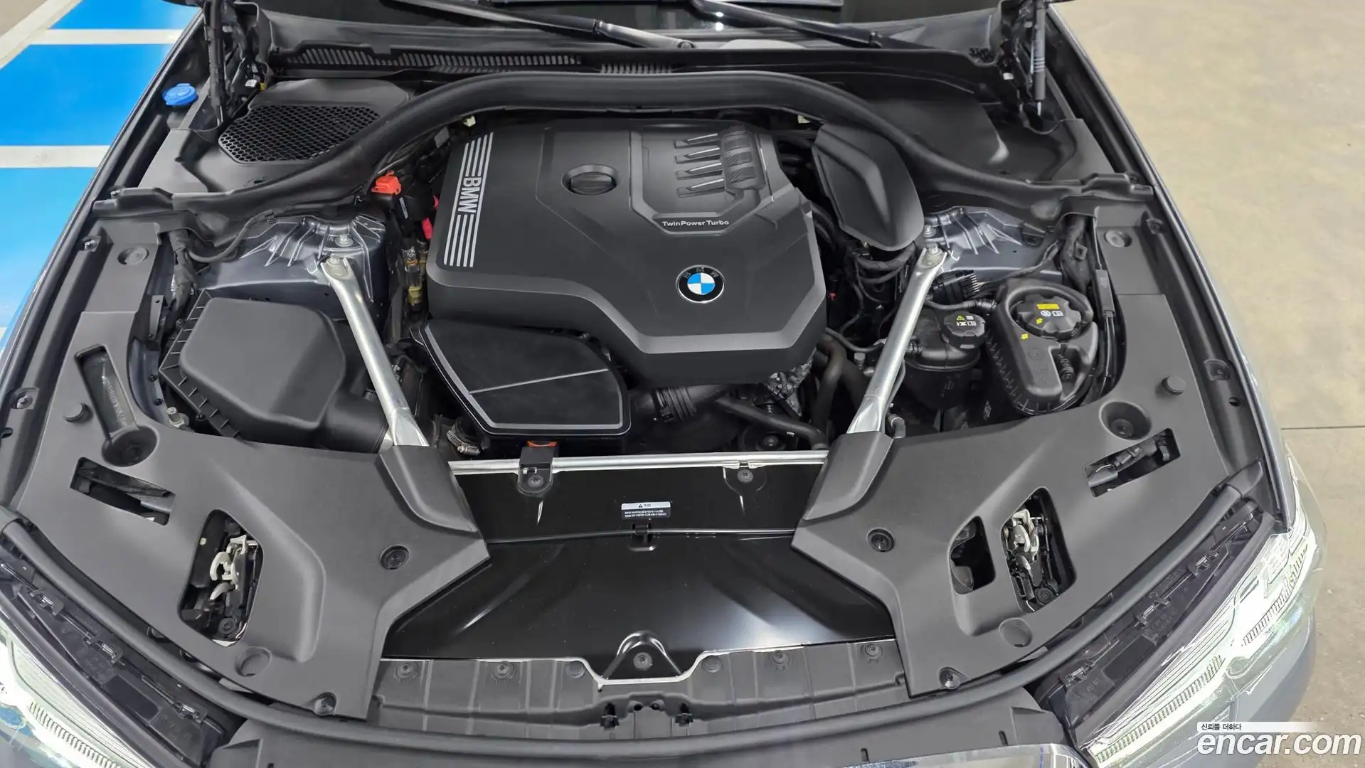 5-Series BMW 2023.2-OUTER-006