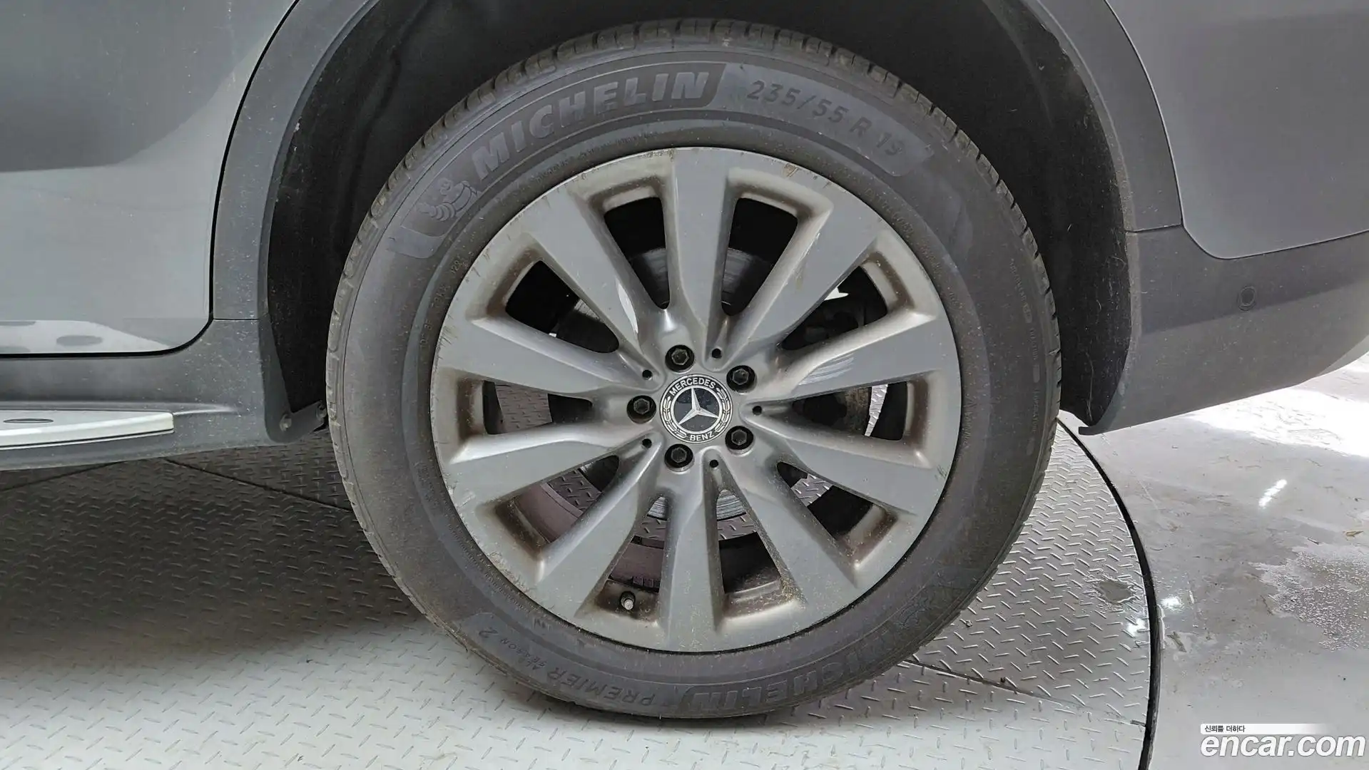 GLC-Class Mercedes-Benz 2018.10-OUTER-031
