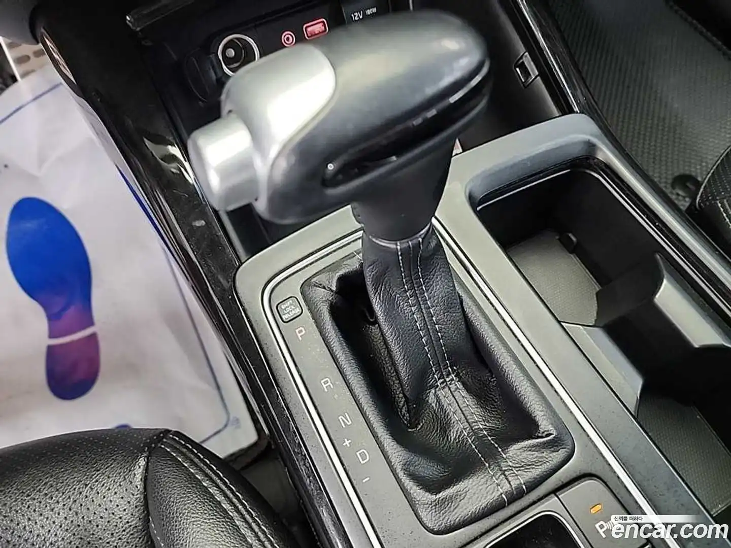Sorento Kia 2019.3-INNER-008