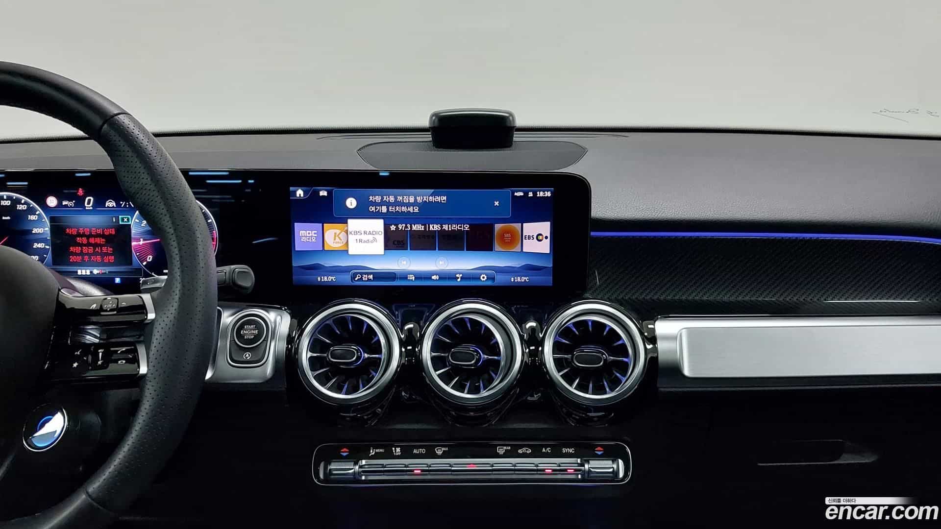 GLB-Class Mercedes-Benz 2025.8-OPTION-020