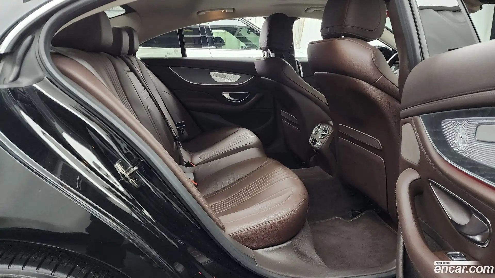 CLS-Class Mercedes-Benz 2019.6-OPTION-016