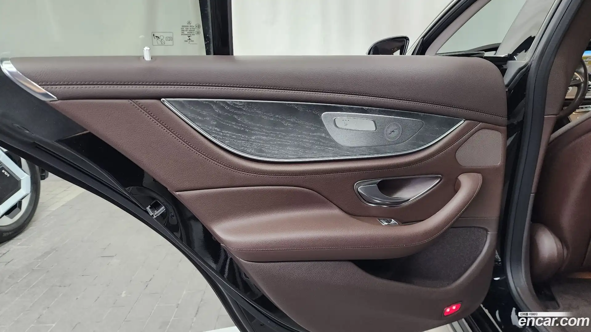 CLS-Class Mercedes-Benz 2019.6-INNER-035