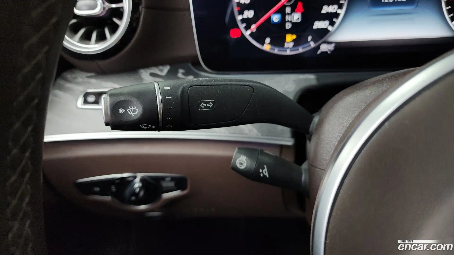 CLS-Class Mercedes-Benz 2019.6-OPTION-040