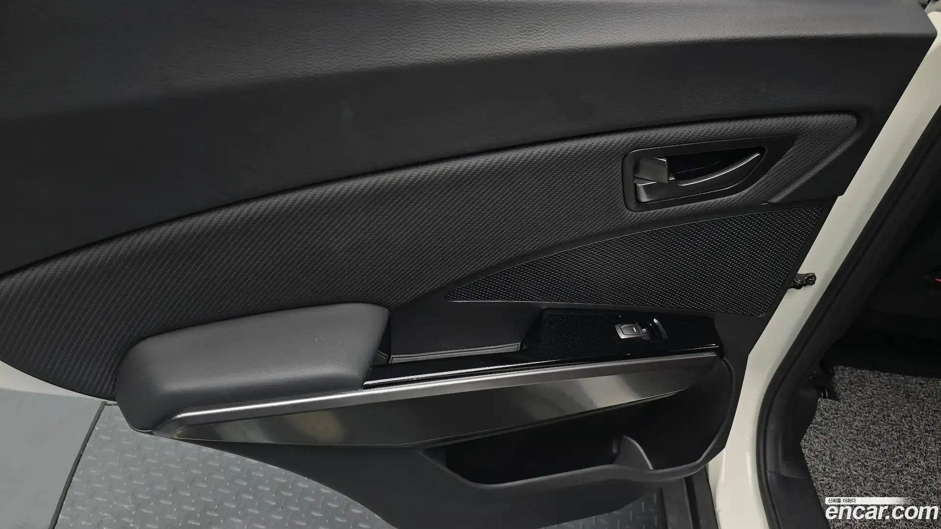 TIBOLI KG Mobility 2020.7-INNER-034