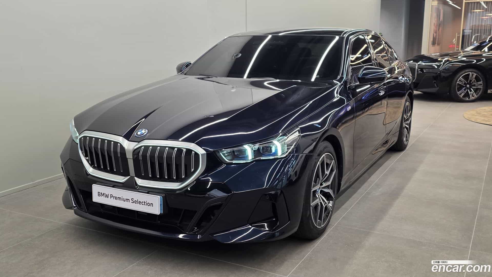 i5 BMW 2024.0-OUTER-001