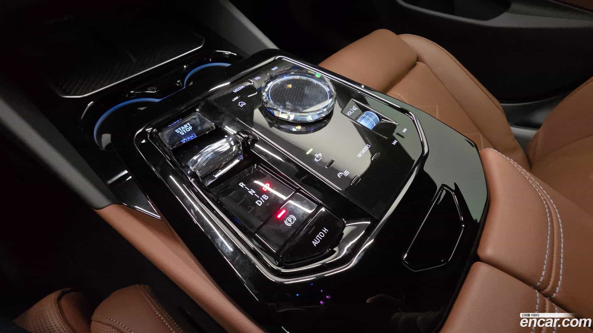 i5 BMW 2024.0-INNER-009