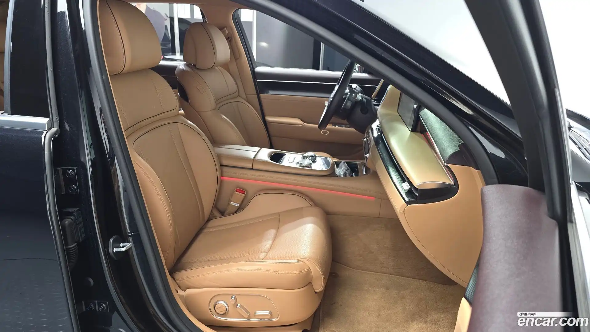 G90 Genesis 2022.6-INNER-036