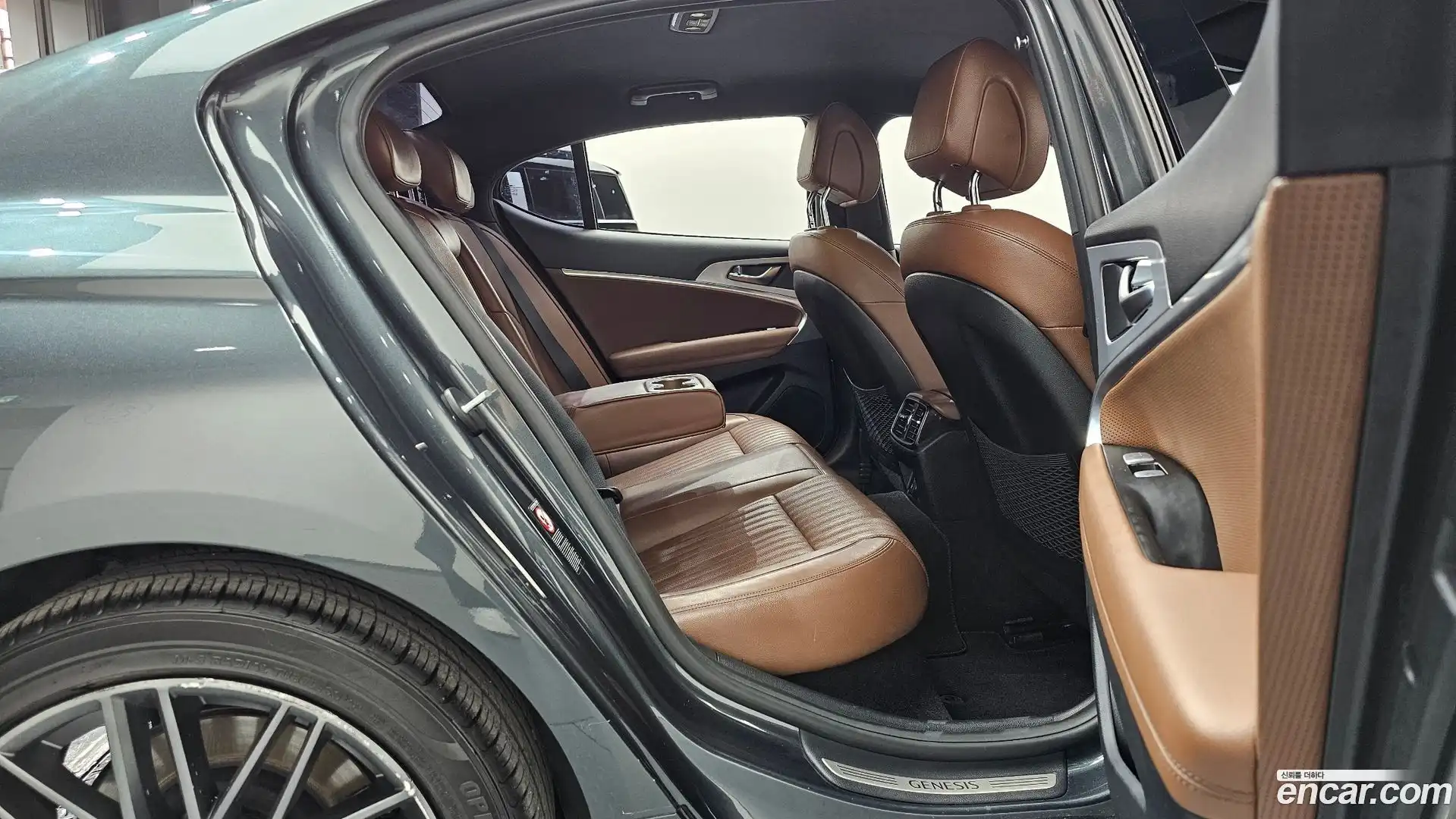 G70 Genesis 2018.6-OPTION-015
