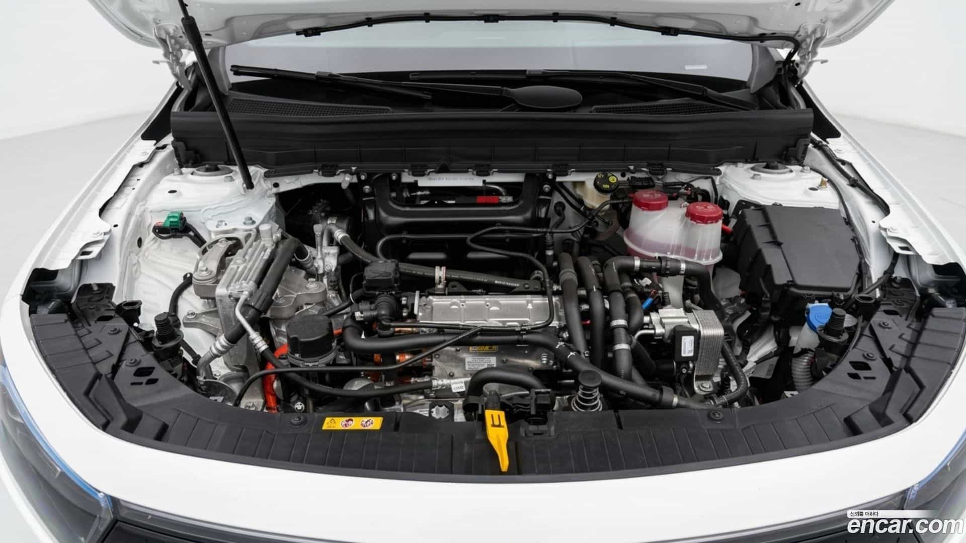 EQB Mercedes-Benz 2025.7-OUTER-006