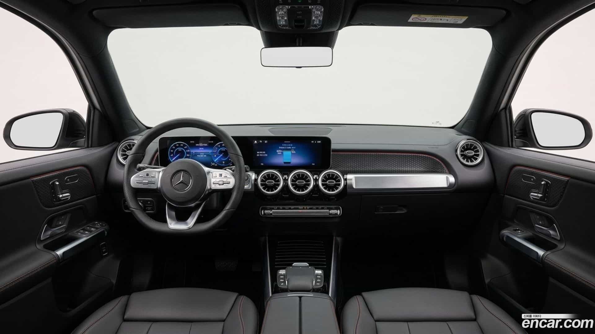 EQB Mercedes-Benz 2025.7-INNER-007