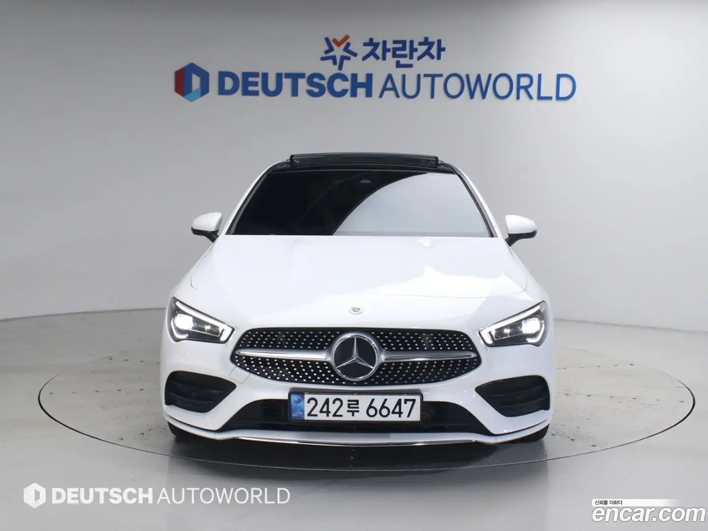 CLA-Class Mercedes-Benz 2021.6-OUTER-003